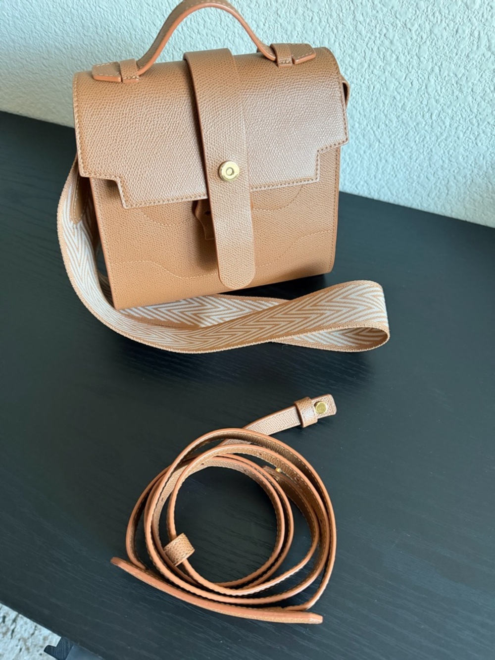 Senreve Alunna Bag in Chestnut w/Extra Bonus Strap - Picture 9 of 12